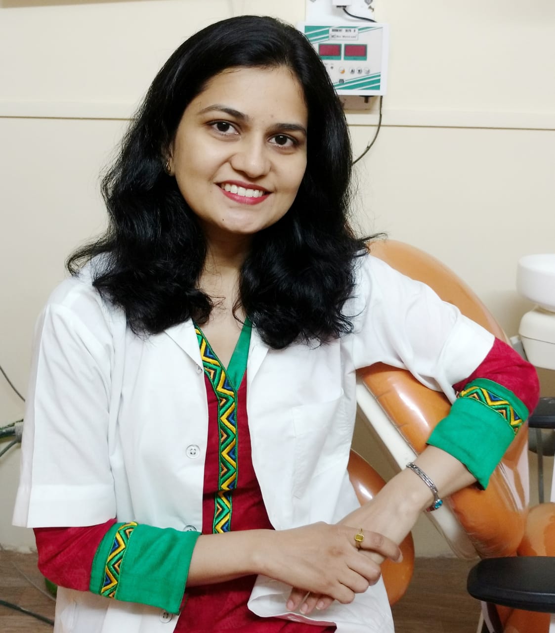 Dr. Shreya Gandhi - Aesthetic Dentist